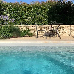 Le Cabanon De Livia Avec Piscine Privee , Cucuron France